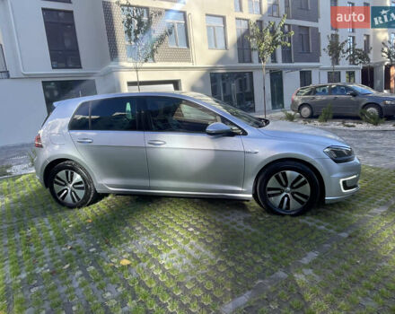Серый Фольксваген e-Golf, объемом двигателя 0 л и пробегом 98 тыс. км за 8750 $, фото 14 на Automoto.ua