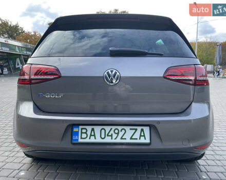 Фольксваген e-Golf 2015 в Кропивницком (Кировограде) на Automoto.ua Серый Фольксваген e-Golf, объемом двигателя 0 л и пробегом 131 тыс. км за 8800 $, фото 3 на Automoto.ua