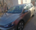 Серый Фольксваген e-Golf, объемом двигателя 0 л и пробегом 126 тыс. км за 11500 $, фото 2 на Automoto.ua