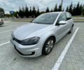 Серый Фольксваген e-Golf, объемом двигателя 0 л и пробегом 137 тыс. км за 8999 $, фото 3 на Automoto.ua