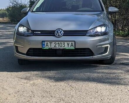 Сірий Фольксваген e-Golf, об'ємом двигуна 0 л та пробігом 127 тис. км за 9600 $, фото 2 на Automoto.ua