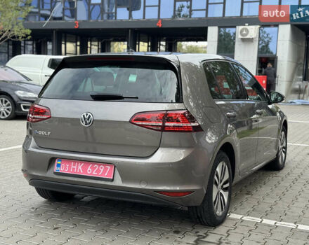 Серый Фольксваген e-Golf, объемом двигателя 0 л и пробегом 99 тыс. км за 9490 $, фото 4 на Automoto.ua