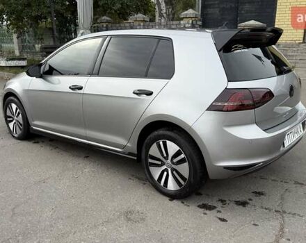 Серый Фольксваген e-Golf, объемом двигателя 0 л и пробегом 135 тыс. км за 10000 $, фото 2 на Automoto.ua