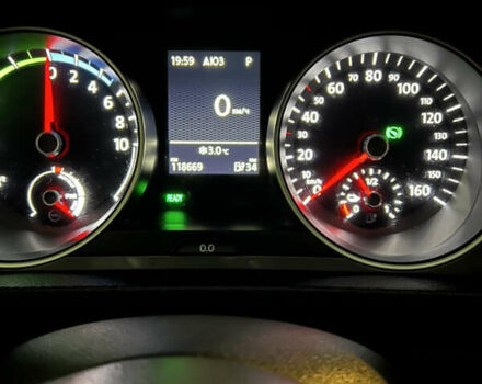 Серый Фольксваген e-Golf, объемом двигателя 0 л и пробегом 118 тыс. км за 8150 $, фото 5 на Automoto.ua