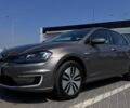 Серый Фольксваген e-Golf, объемом двигателя 0 л и пробегом 154 тыс. км за 8300 $, фото 1 на Automoto.ua