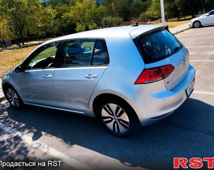 Серый Фольксваген e-Golf, объемом двигателя 0 л и пробегом 88 тыс. км за 12700 $, фото 9 на Automoto.ua