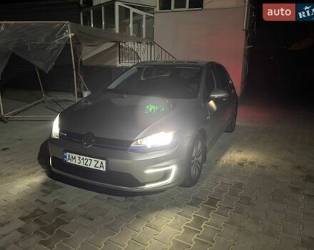 Серый Фольксваген e-Golf, объемом двигателя 0 л и пробегом 138 тыс. км за 9000 $, фото 22 на Automoto.ua