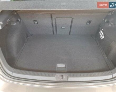 Серый Фольксваген e-Golf, объемом двигателя 0 л и пробегом 95 тыс. км за 10900 $, фото 19 на Automoto.ua