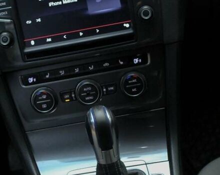 Сірий Фольксваген e-Golf, об'ємом двигуна 0 л та пробігом 167 тис. км за 9600 $, фото 11 на Automoto.ua