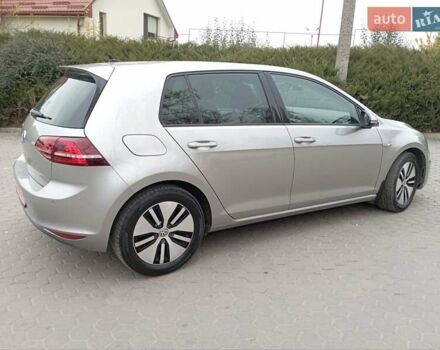 Серый Фольксваген e-Golf, объемом двигателя 0 л и пробегом 162 тыс. км за 8499 $, фото 14 на Automoto.ua