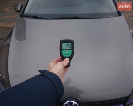 Серый Фольксваген e-Golf, объемом двигателя 0 л и пробегом 96 тыс. км за 8500 $, фото 62 на Automoto.ua