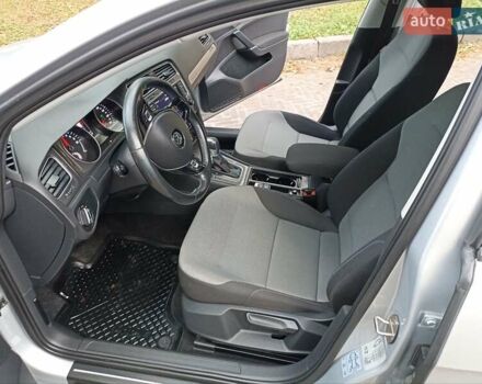 Серый Фольксваген e-Golf, объемом двигателя 0 л и пробегом 140 тыс. км за 11000 $, фото 11 на Automoto.ua