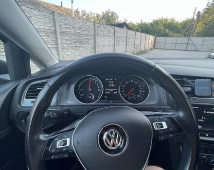 Сірий Фольксваген e-Golf, об'ємом двигуна 0 л та пробігом 118 тис. км за 9700 $, фото 7 на Automoto.ua