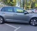 Сірий Фольксваген e-Golf, об'ємом двигуна 0 л та пробігом 92 тис. км за 9500 $, фото 3 на Automoto.ua