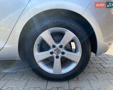 Серый Фольксваген e-Golf, объемом двигателя 0 л и пробегом 81 тыс. км за 13000 $, фото 15 на Automoto.ua