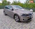 Серый Фольксваген e-Golf, объемом двигателя 0 л и пробегом 135 тыс. км за 8999 $, фото 10 на Automoto.ua