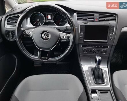 Сірий Фольксваген e-Golf, об'ємом двигуна 0 л та пробігом 97 тис. км за 9500 $, фото 10 на Automoto.ua