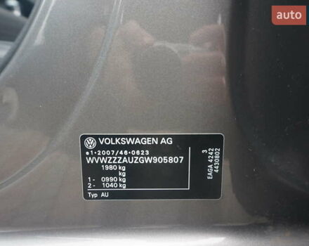 Серый Фольксваген e-Golf, объемом двигателя 0 л и пробегом 96 тыс. км за 8500 $, фото 59 на Automoto.ua