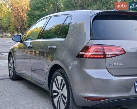 Серый Фольксваген e-Golf, объемом двигателя 0 л и пробегом 142 тыс. км за 9700 $, фото 20 на Automoto.ua
