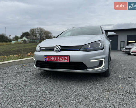 Серый Фольксваген e-Golf, объемом двигателя 0 л и пробегом 190 тыс. км за 8200 $, фото 23 на Automoto.ua