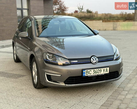 Сірий Фольксваген e-Golf, об'ємом двигуна 0 л та пробігом 106 тис. км за 10000 $, фото 10 на Automoto.ua