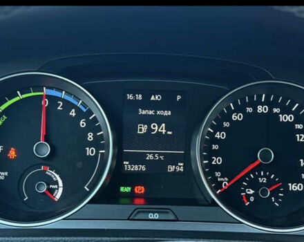 Серый Фольксваген e-Golf, объемом двигателя 0 л и пробегом 133 тыс. км за 8400 $, фото 27 на Automoto.ua
