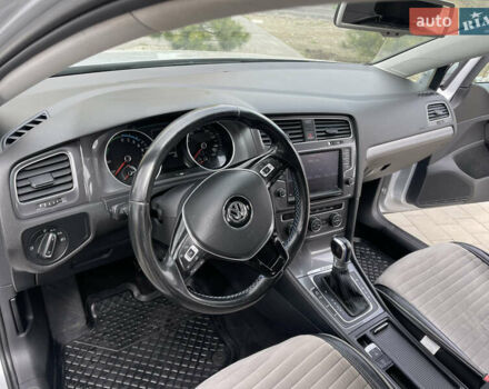 Сірий Фольксваген e-Golf, об'ємом двигуна 0 л та пробігом 134 тис. км за 8900 $, фото 12 на Automoto.ua