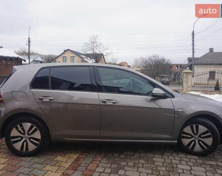 Серый Фольксваген e-Golf, объемом двигателя 0 л и пробегом 96 тыс. км за 8500 $, фото 16 на Automoto.ua
