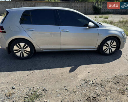 Серый Фольксваген e-Golf, объемом двигателя 0 л и пробегом 76 тыс. км за 9500 $, фото 4 на Automoto.ua