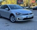 Серый Фольксваген e-Golf, объемом двигателя 0 л и пробегом 116 тыс. км за 7777 $, фото 52 на Automoto.ua