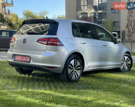 Серый Фольксваген e-Golf, объемом двигателя 0 л и пробегом 98 тыс. км за 8750 $, фото 6 на Automoto.ua