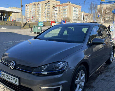 Серый Фольксваген e-Golf, объемом двигателя 0 л и пробегом 129 тыс. км за 7999 $, фото 10 на Automoto.ua