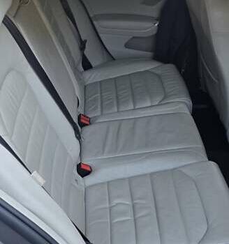 Сірий Фольксваген e-Golf, об'ємом двигуна 0 л та пробігом 226 тис. км за 7000 $, фото 12 на Automoto.ua