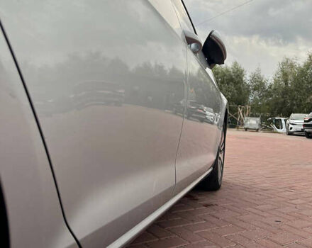 Серый Фольксваген e-Golf, объемом двигателя 0 л и пробегом 130 тыс. км за 8999 $, фото 25 на Automoto.ua