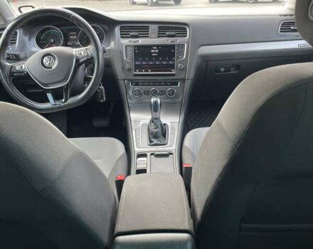 Фольксваген e-Golf 2015 в Кропивницком (Кировограде) на Automoto.ua Серый Фольксваген e-Golf, объемом двигателя 0 л и пробегом 131 тыс. км за 8800 $, фото 16 на Automoto.ua