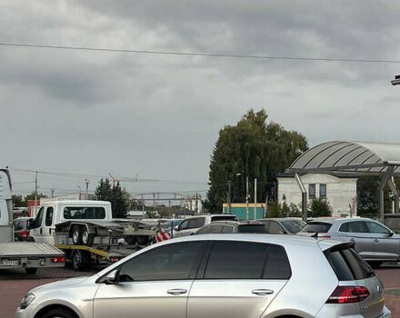 Серый Фольксваген e-Golf, объемом двигателя 0 л и пробегом 130 тыс. км за 8999 $, фото 3 на Automoto.ua