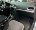 Серый Фольксваген e-Golf, объемом двигателя 0 л и пробегом 82 тыс. км за 8900 $, фото 27 на Automoto.ua