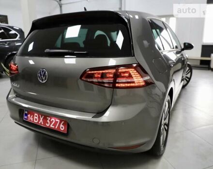 Сірий Фольксваген e-Golf, об'ємом двигуна 0 л та пробігом 64 тис. км за 12600 $, фото 16 на Automoto.ua