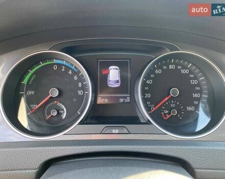 Серый Фольксваген e-Golf, объемом двигателя 0 л и пробегом 81 тыс. км за 13000 $, фото 12 на Automoto.ua