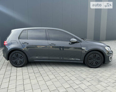 Сірий Фольксваген e-Golf, об'ємом двигуна 0 л та пробігом 121 тис. км за 9000 $, фото 11 на Automoto.ua