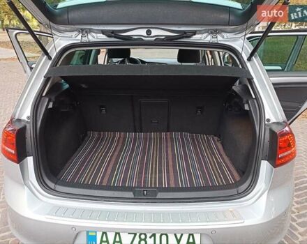 Серый Фольксваген e-Golf, объемом двигателя 0 л и пробегом 140 тыс. км за 11000 $, фото 14 на Automoto.ua