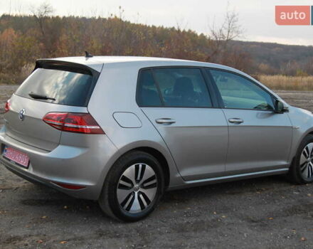 Серый Фольксваген e-Golf, объемом двигателя 0 л и пробегом 162 тыс. км за 8499 $, фото 60 на Automoto.ua