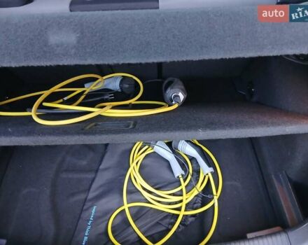 Серый Фольксваген e-Golf, объемом двигателя 0 л и пробегом 142 тыс. км за 9700 $, фото 17 на Automoto.ua