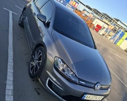 Сірий Фольксваген e-Golf, об'ємом двигуна 0 л та пробігом 122 тис. км за 9500 $, фото 2 на Automoto.ua