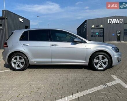 Серый Фольксваген e-Golf, объемом двигателя 0 л и пробегом 81 тыс. км за 13000 $, фото 3 на Automoto.ua