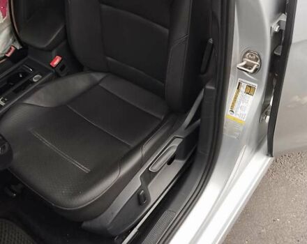 Серый Фольксваген e-Golf, объемом двигателя 0 л и пробегом 88 тыс. км за 12700 $, фото 9 на Automoto.ua