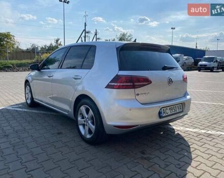 Серый Фольксваген e-Golf, объемом двигателя 0 л и пробегом 81 тыс. км за 13000 $, фото 4 на Automoto.ua