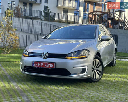 Серый Фольксваген e-Golf, объемом двигателя 0 л и пробегом 98 тыс. км за 8750 $, фото 3 на Automoto.ua