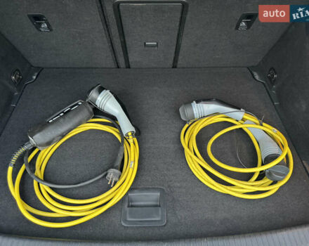 Сірий Фольксваген e-Golf, об'ємом двигуна 0 л та пробігом 106 тис. км за 10000 $, фото 44 на Automoto.ua