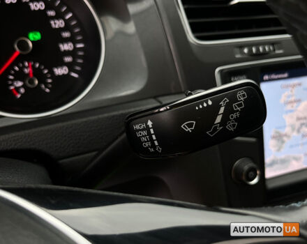 Серый Фольксваген e-Golf, объемом двигателя 24 л и пробегом 128 тыс. км за 10500 $, фото 20 на Automoto.ua